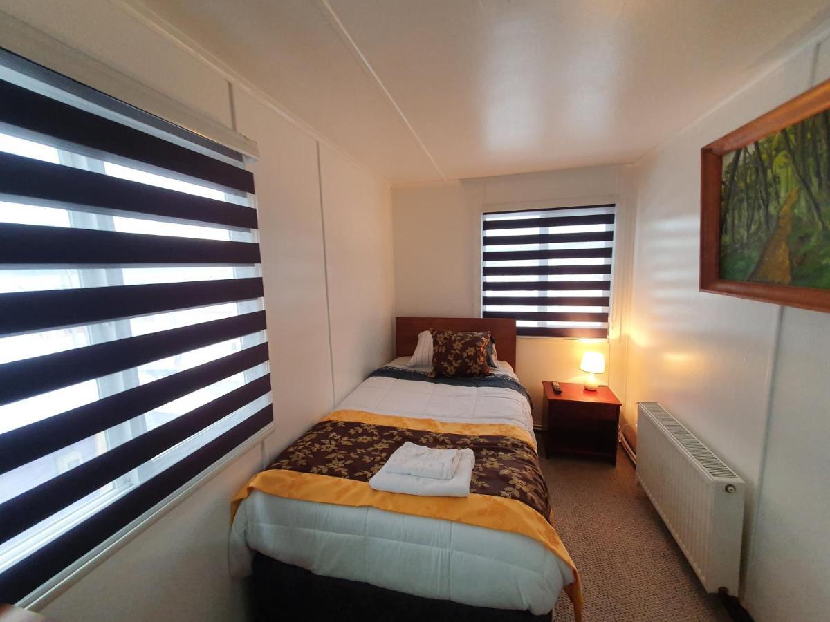 Hotel Forjadores Del Cabo De Hornos Пуерто Уилямс Екстериор снимка