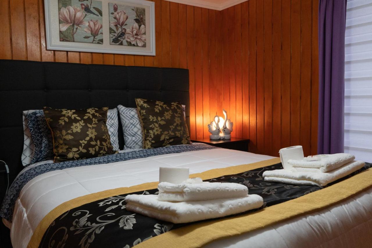Hotel Forjadores Del Cabo De Hornos Пуерто Уилямс Екстериор снимка