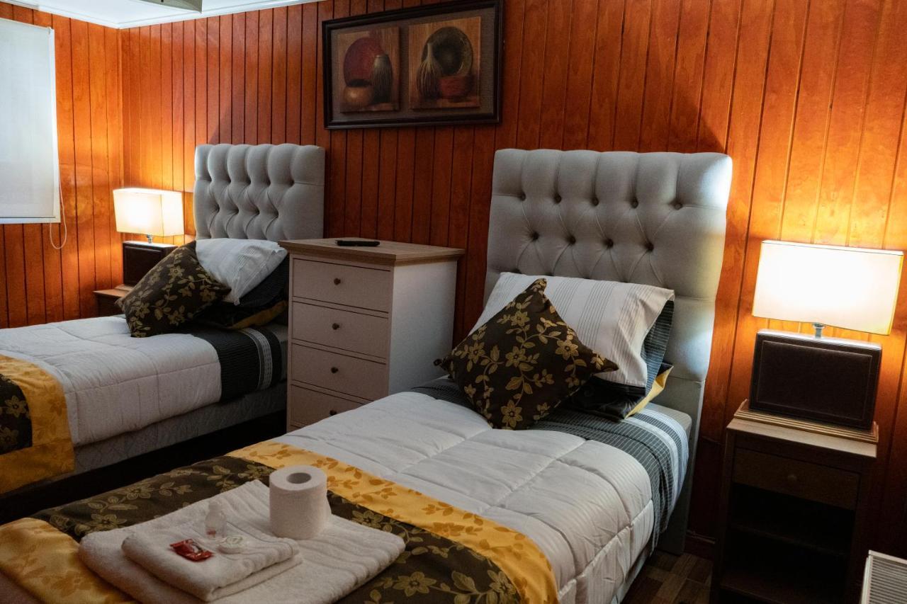 Hotel Forjadores Del Cabo De Hornos Пуерто Уилямс Екстериор снимка