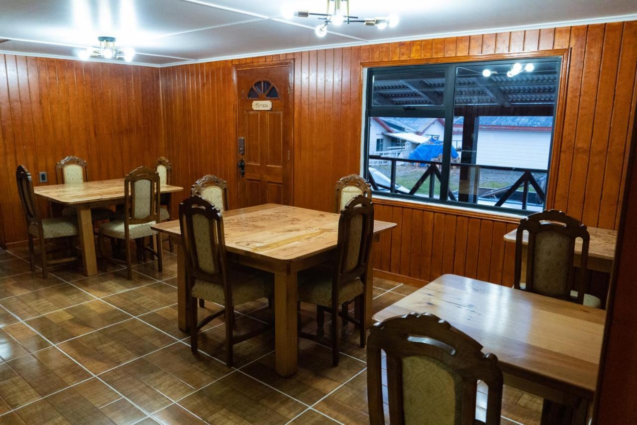 Hotel Forjadores Del Cabo De Hornos Пуерто Уилямс Екстериор снимка