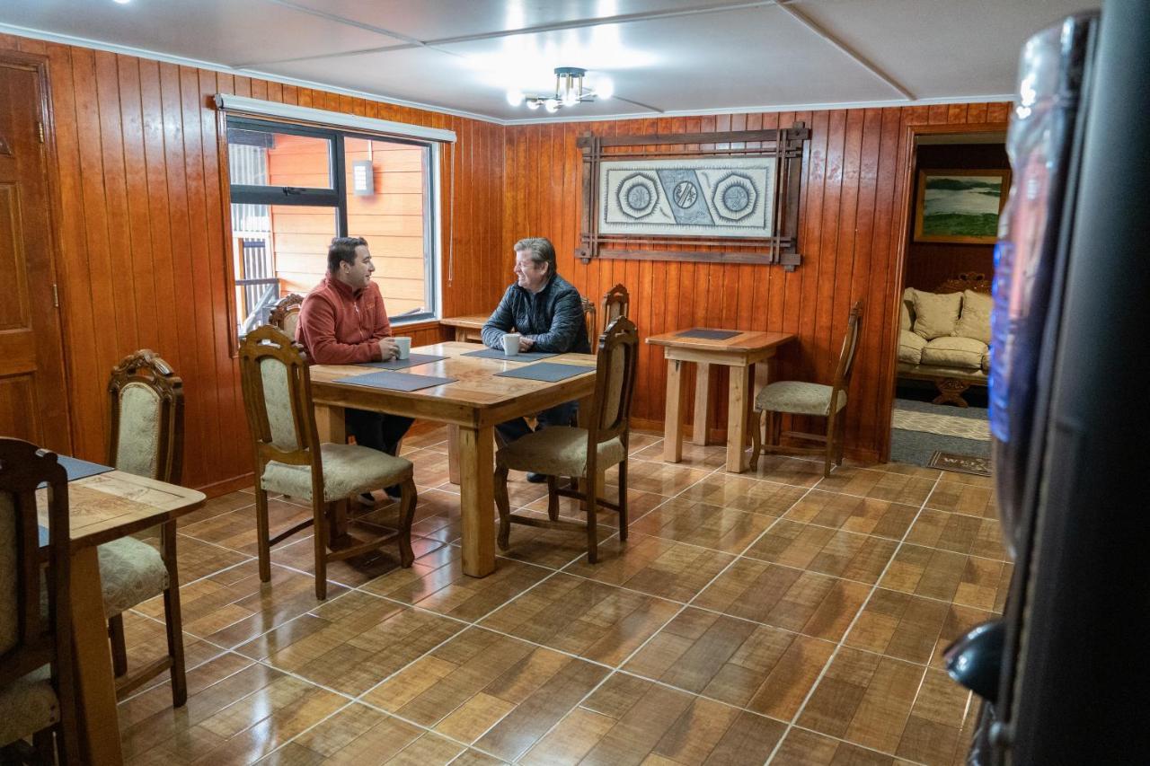 Hotel Forjadores Del Cabo De Hornos Пуерто Уилямс Екстериор снимка
